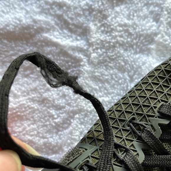 New without tags Nike trainers army green 8.5 - Picture 9 of 10